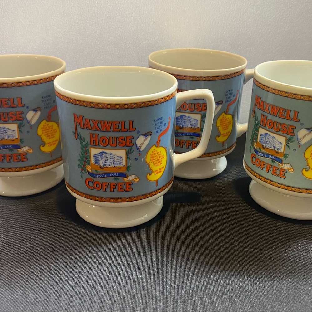 Vintage Maxwell House Coffee Mugs - Blue and White Set of 4